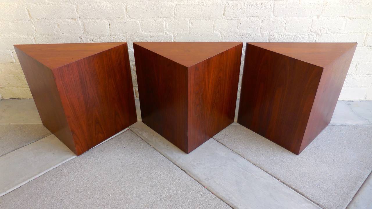 Mid-Century Modern Geometric Set of 3 Walnut Veneered Triangular Occasional Tables  C. 1960s