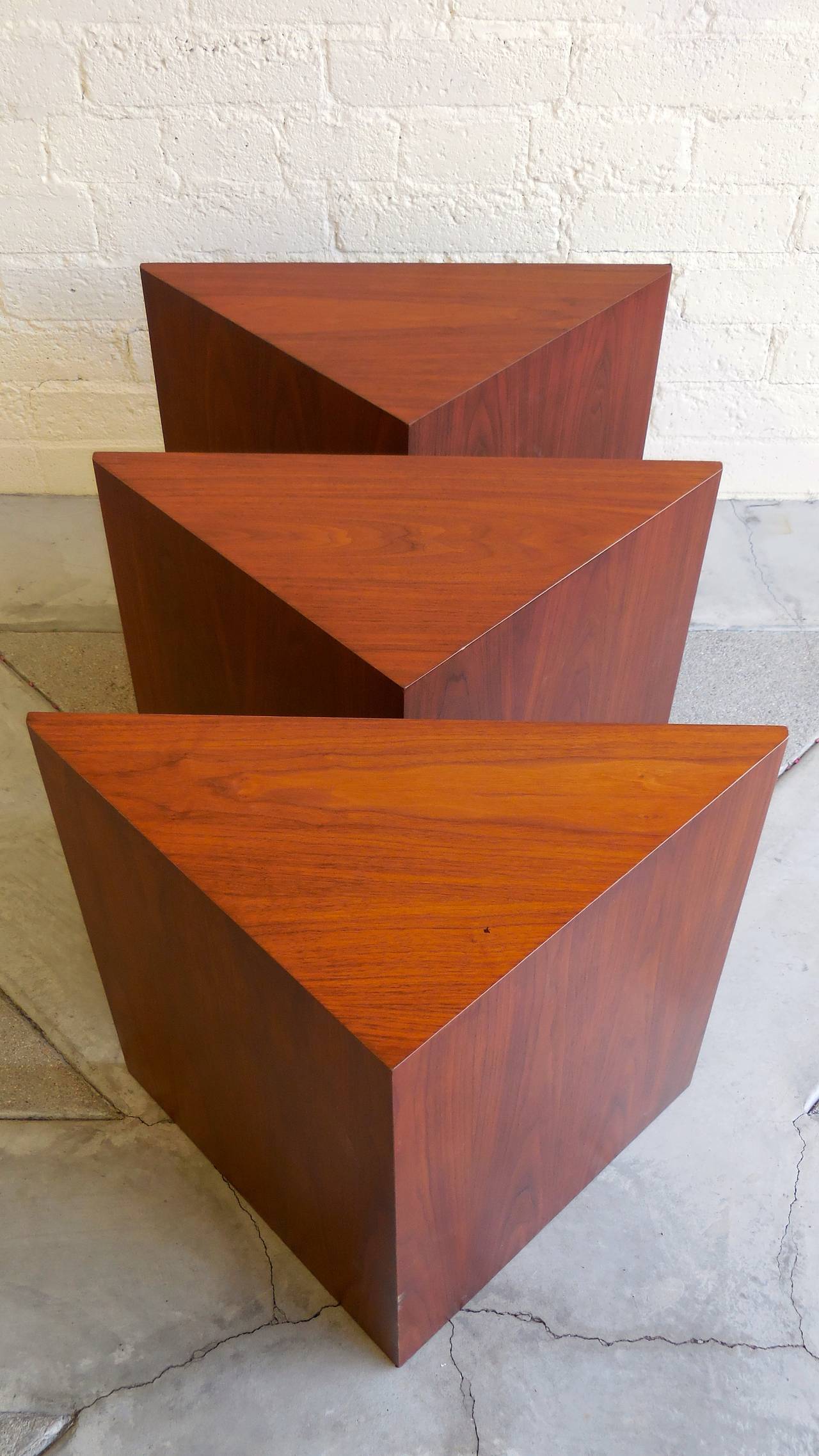 Geometric Set of 3 Walnut Veneered Triangular Occasional Tables  C. 1960s 2
