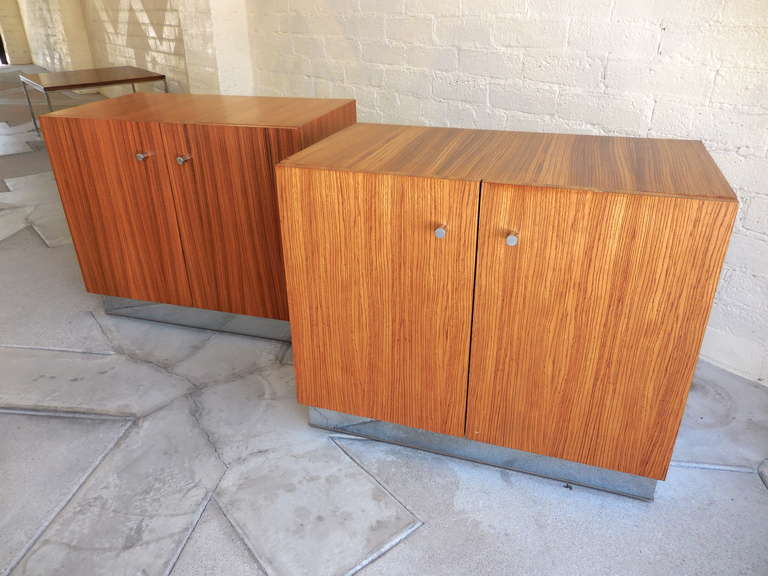 Pair of Bedside Cabinets by Milo Baughman for Thayer Coggin, circa 1970s 2
