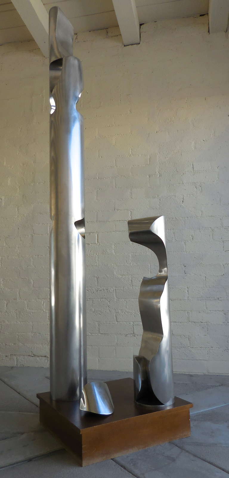 A spectacular stainless steel sculpture titled 