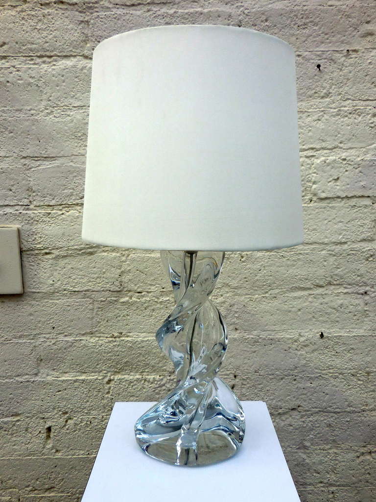 Fine Quality French Swirled Crystal Lamp Made by Sevres.  C. 1950's. In Excellent Condition In Palm Springs, CA