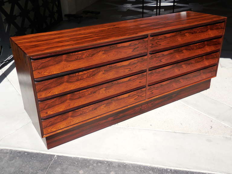 Gorgeous Book-matched Rosewood Chest Made by Westnofa of Norway C.1970's. 3
