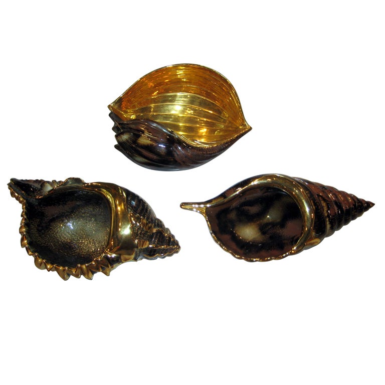 A Set Of Three Italian Porcelain Sea Shell Bowls By Buccellati