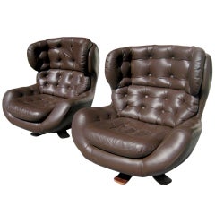 Retro A pair of leather pod chairs manufactured by Swedfurn c. 1960's
