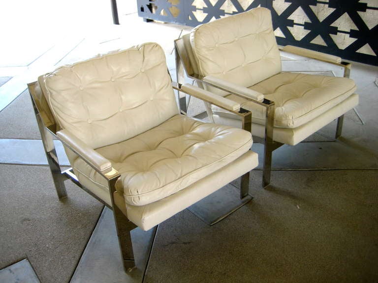 Pair of White Leather Lounge Chairs by Cy Mann 1
