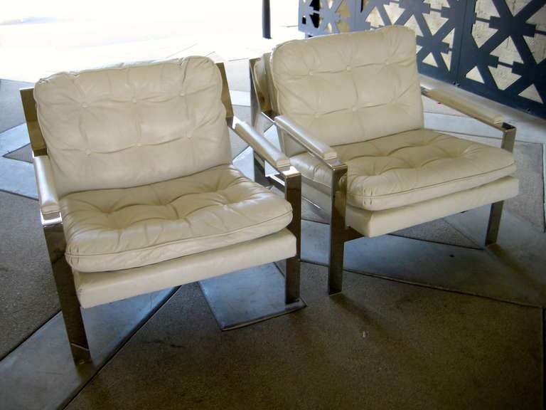 Pair of White Leather Lounge Chairs by Cy Mann 3