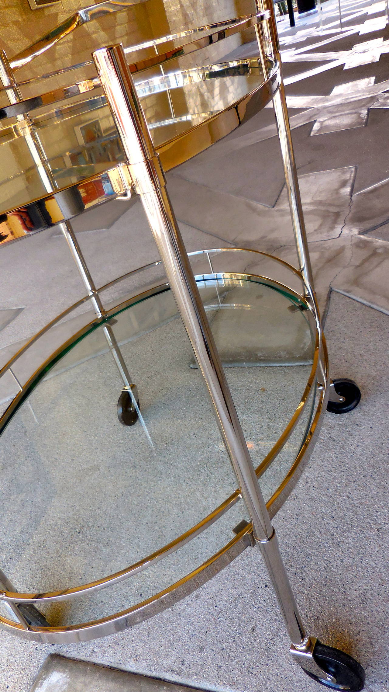 Nickel-Plated Oval Serving Cart Attributed to Maxwell-Phillips, circa 1950s In Excellent Condition In Palm Springs, CA