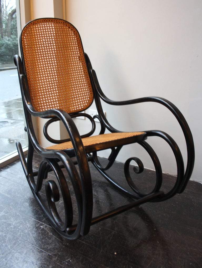 20th Century Early Rocking Chair by Thonet 