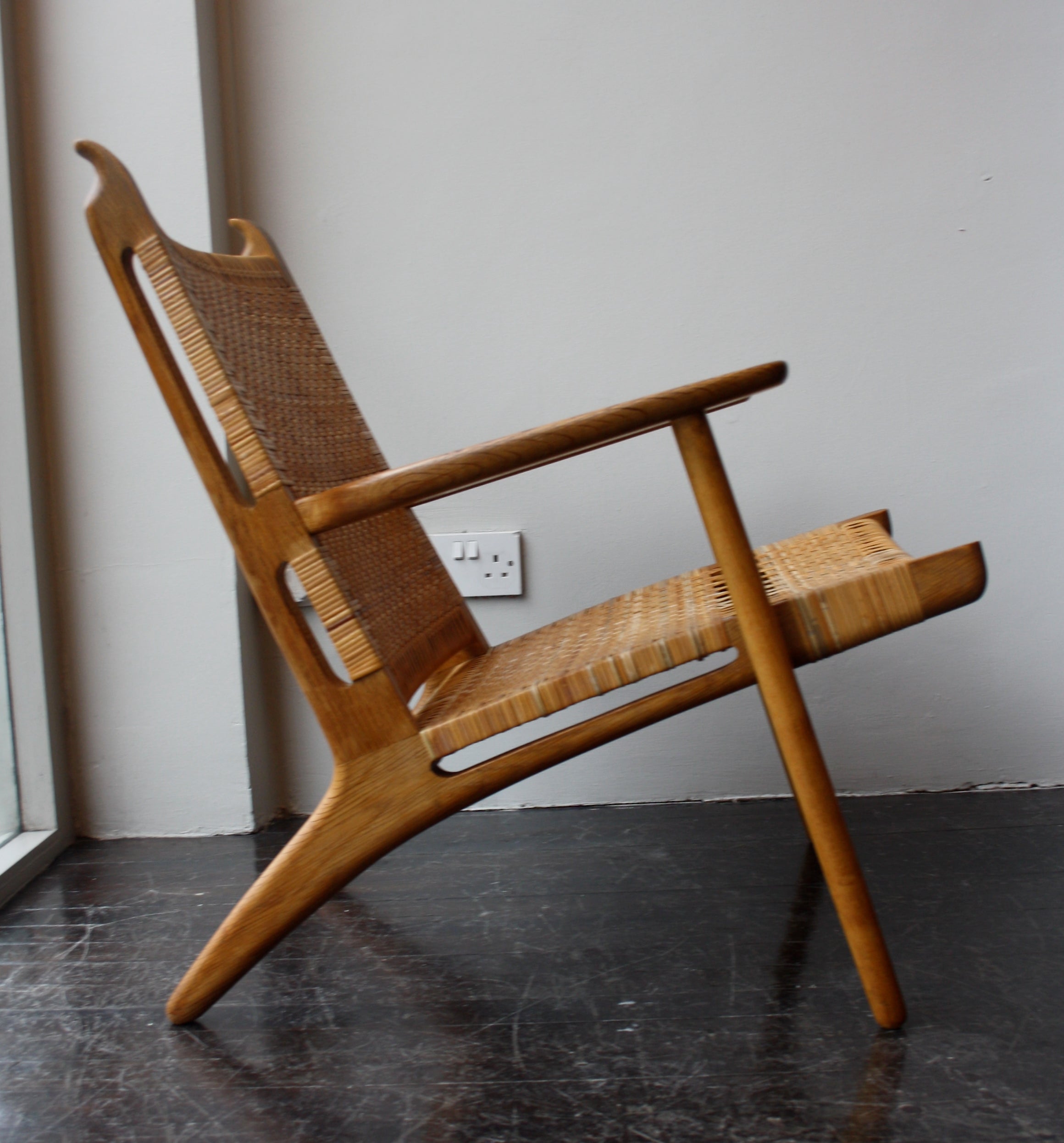 Pair of Hans Wegner Oak and Wicker Chairs 