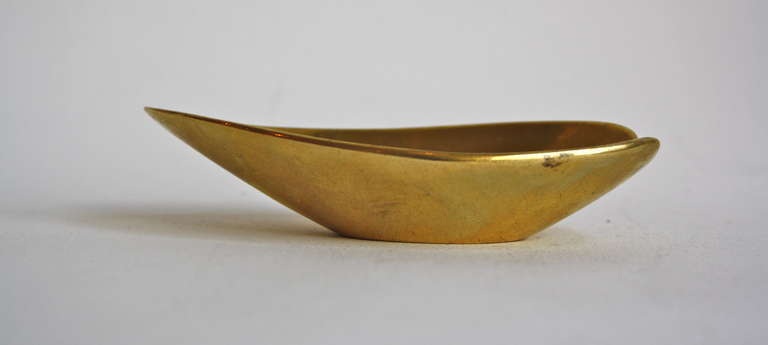 A lovely solid brass dish from the Auböck workshop in Vienna.