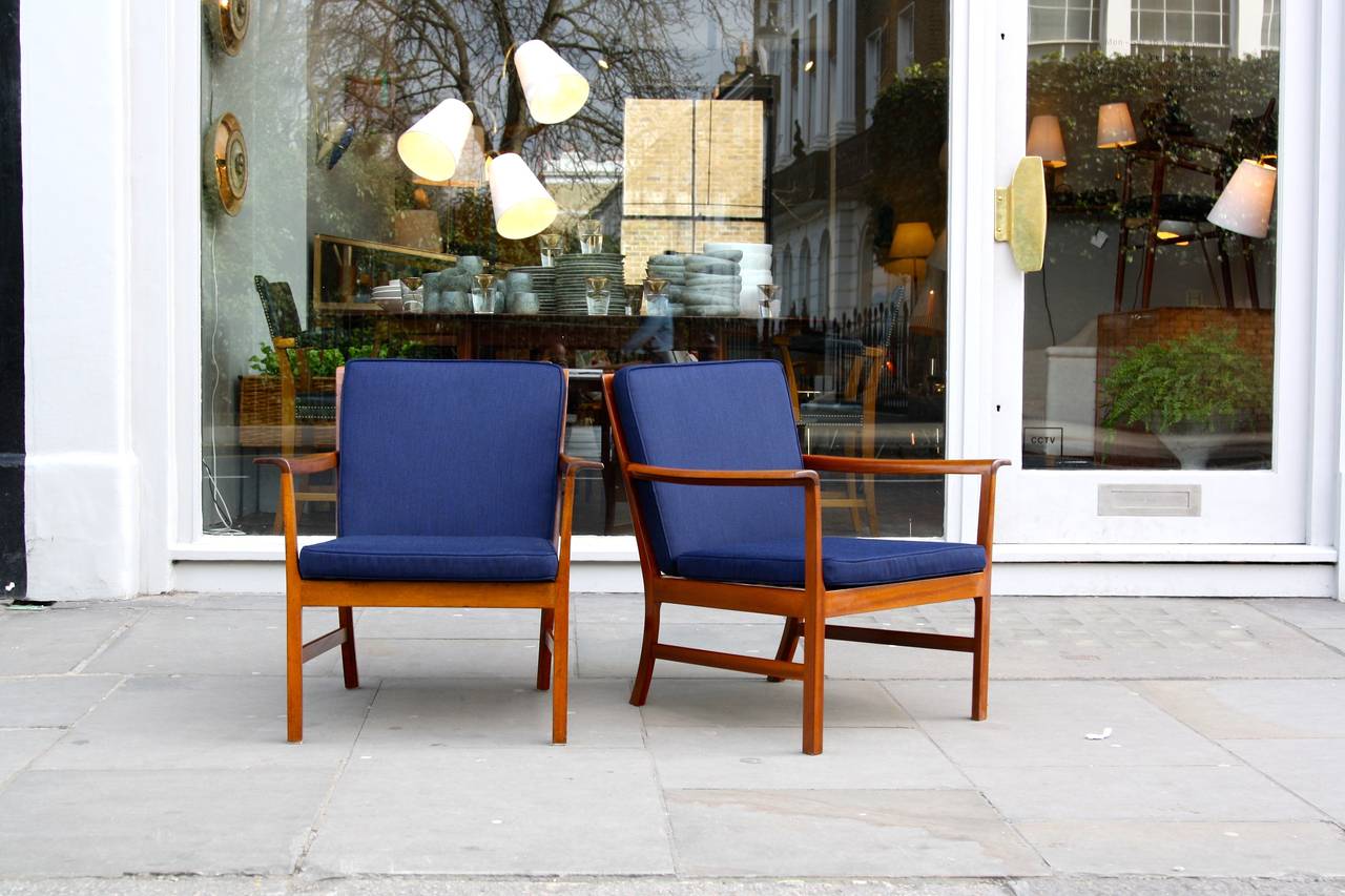 Scandinavian Modern Ole Wanscher Pair of Armchairs For Sale