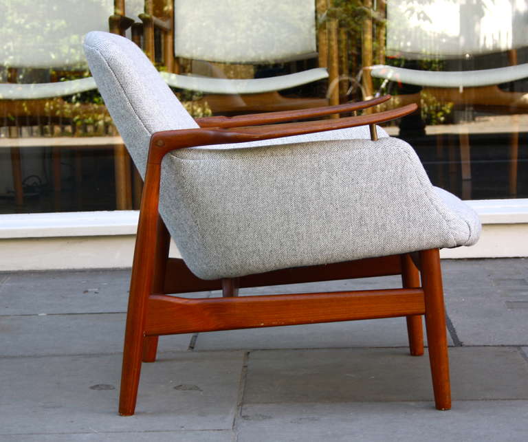 NV53 Lounge Chair by Finn Juhl