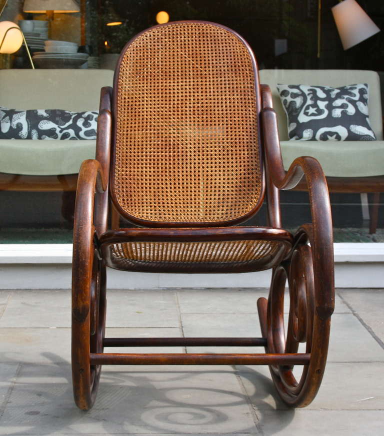 rocking chair classic