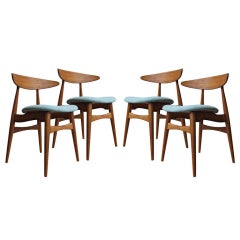 Rare Set of 4 Early Hans Wegner Chairs