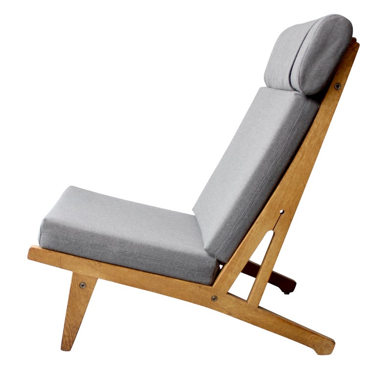 Single Chair by Hans Wegner