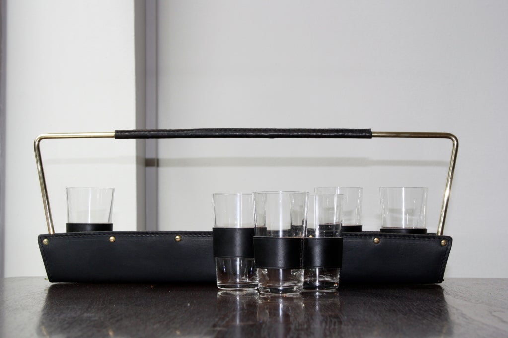 Drinks Carrier By Carl Aubock