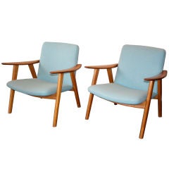 Pair of Early Hans Wegner Chairs