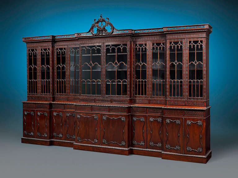 Chippendale Mahogany Breakfront Bookcase 2