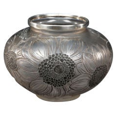 Lalique Dahlias Vase