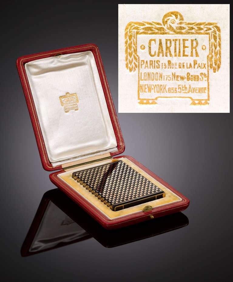 Art Deco Kompakt von Cartier (Mitte des 20. Jahrhunderts)