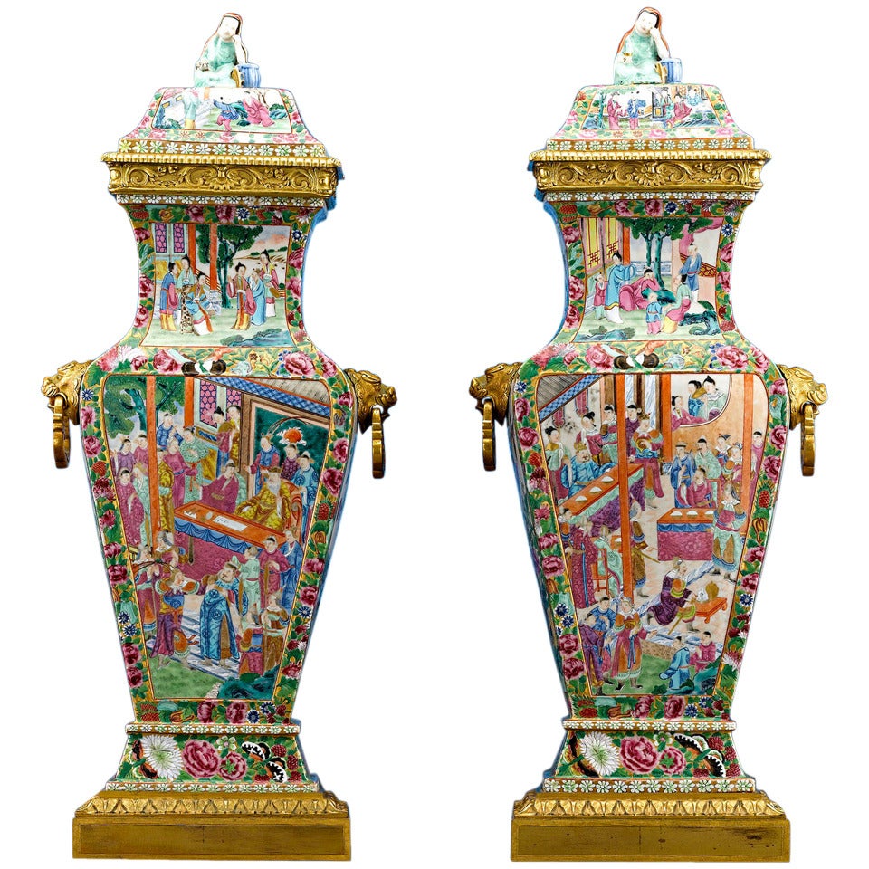 A Pair of Fine Chinese Porcelain Urns