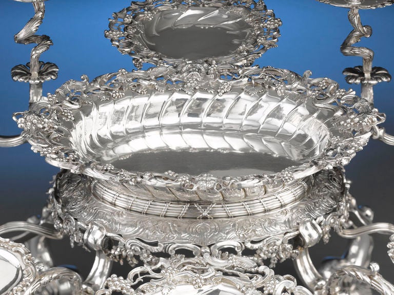 Important George II Silver Epergne In Excellent Condition In New Orleans, LA
