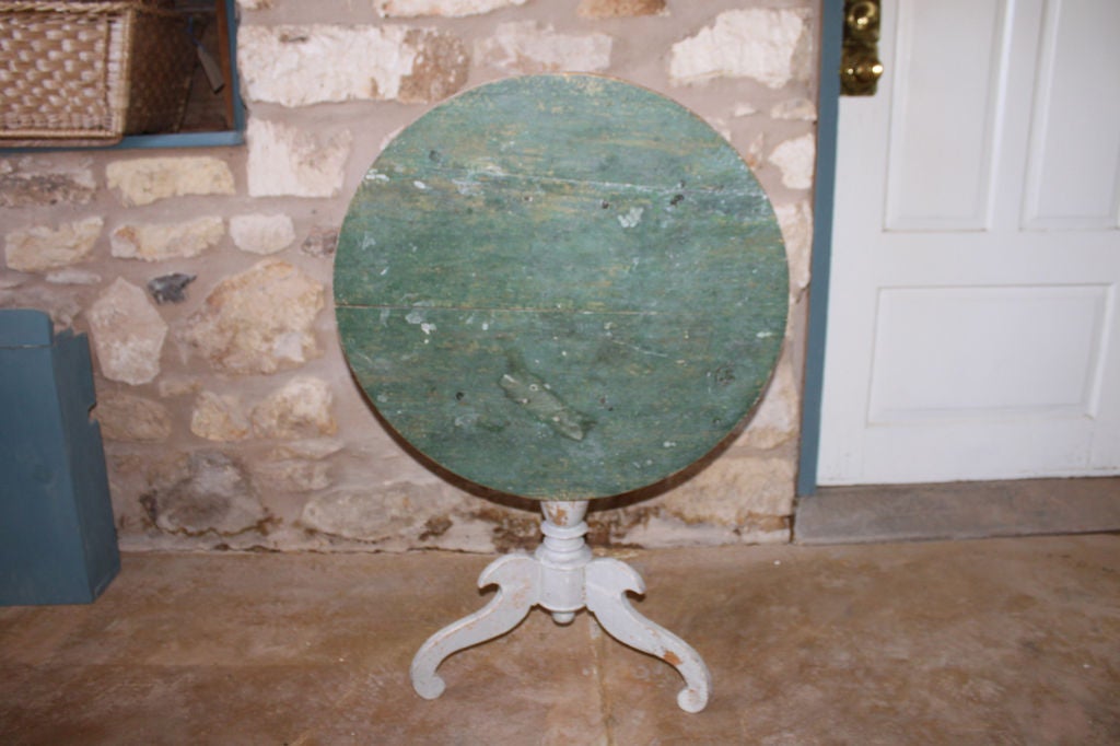 French Tilt Top Table