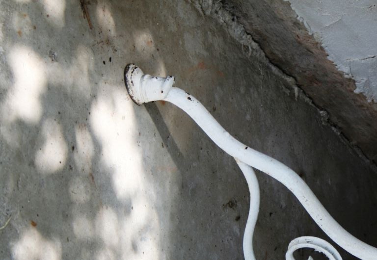 French Arras Iron Table