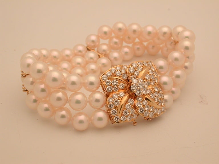 Mikimoto Cultured Akoya Pearl Bracelet In Excellent Condition In Middleburg, VA