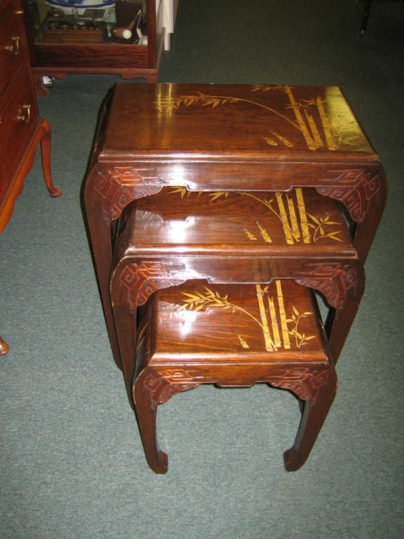 ORIENTAL SET OF 3 NESTING TABLES