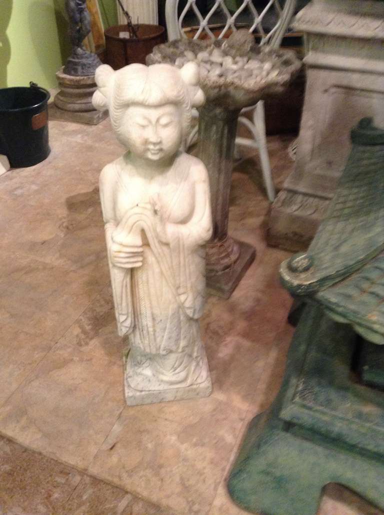 Asian Girl Statue in Carrera Marble In Good Condition For Sale In Middleburg, VA