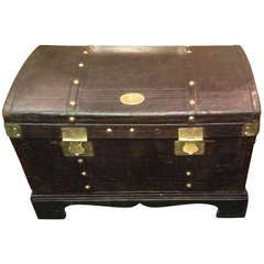 French Leather 19th Century Trunk On Stand