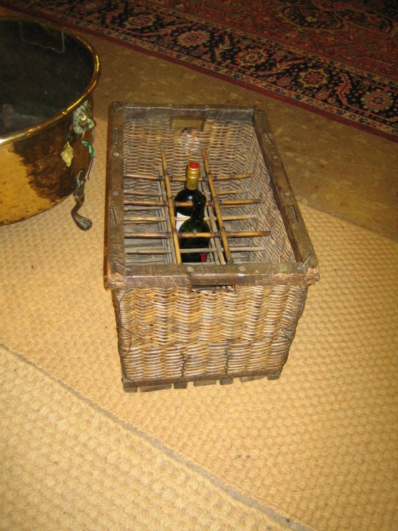 WONDERFUL OLD FRENCH WINE CARRIER BASKET WITH DIVISIONS FOR 15 BOTTLES OF WINE