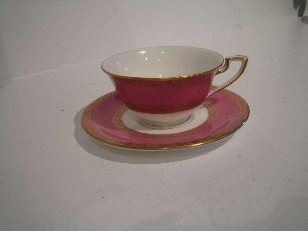19th Century Set Of 10 Royal Worcester Hand Decorated Tea Cups/saucers