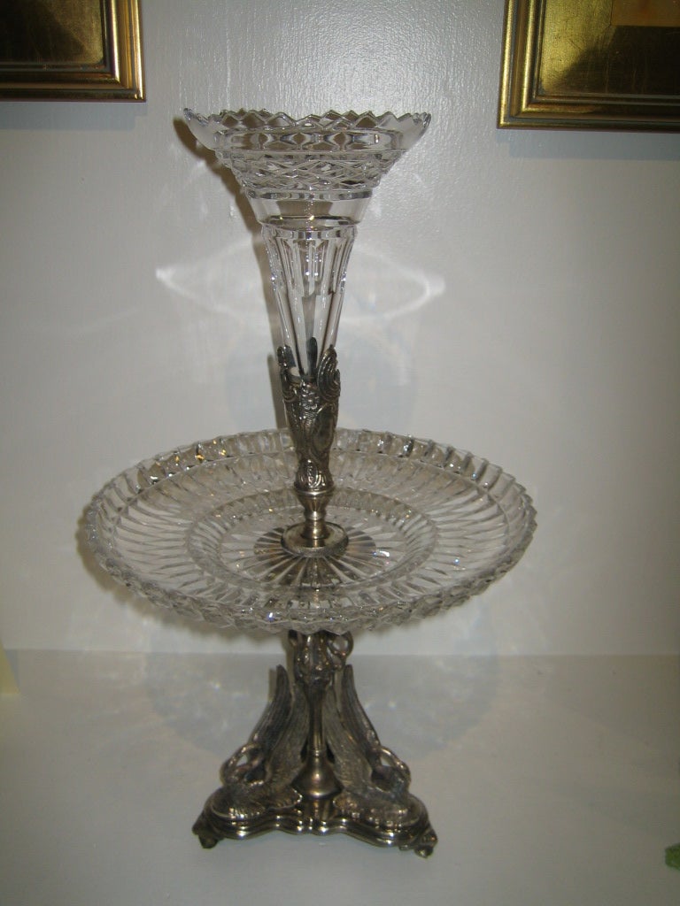 HIGH QUALITY  CRYSTAL AND SILVER PLATED 2 TIER EPERGNE WITH A SWAN BASE. THE EPERGNE DISMANTLES FOR EASY CLEANING.