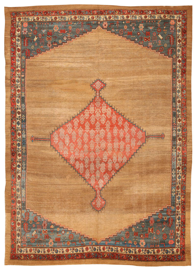 Exceptional Antique Early 19th Century Persian Bakshaish Carpet