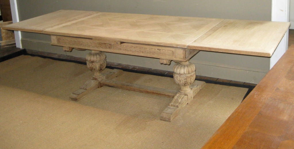 Flemish 1920's Bleached Oak Extending Dining Table For Sale 2