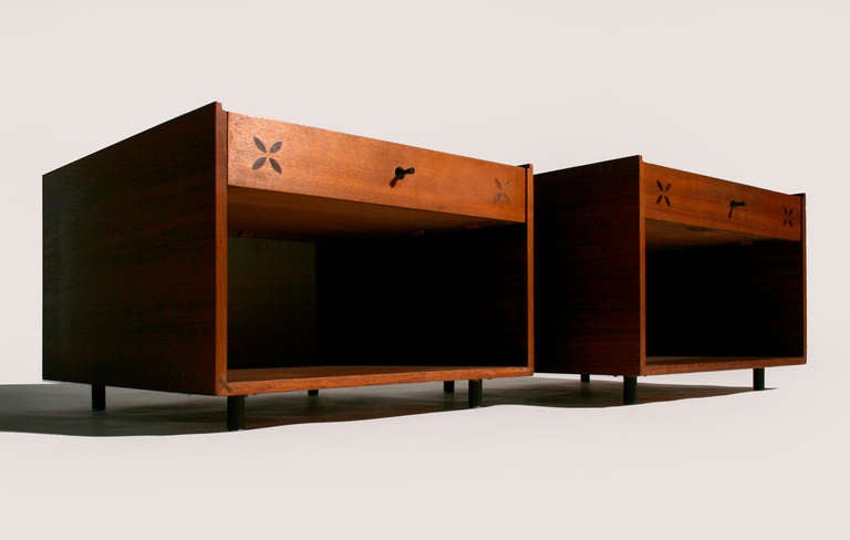 These beautiful pair of mid century walnut cube night or side stand tables, designed by Kipp Stewart & Stewart MacDougall for the American Design Foundation.

They are a great blend of simple production furniture and craftsman detail, featuring