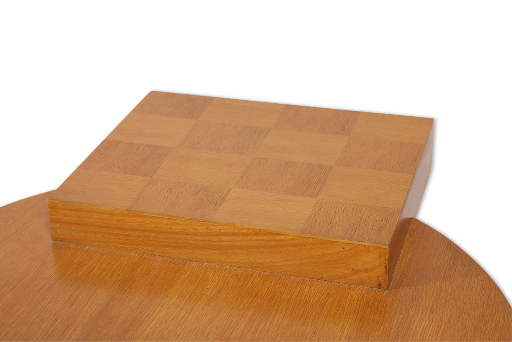 Fabulous Geometrically-Designed Side Table In Excellent Condition In New Rochelle, NY