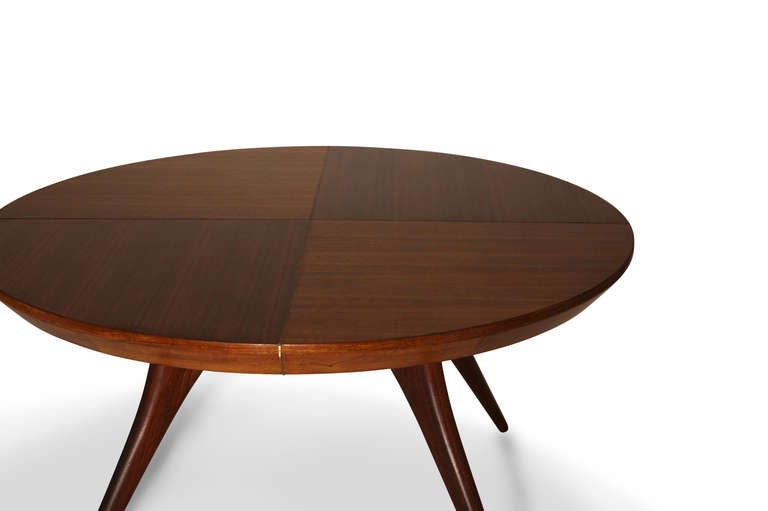 Rare Vladimir Kagan Dining Table with Two Leaves In Excellent Condition In New Rochelle, NY