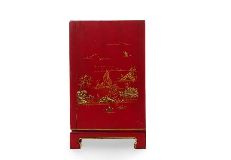 Mid-Century Modern Red Lacquer Chinoiserie Credenza by John Widdicomb
