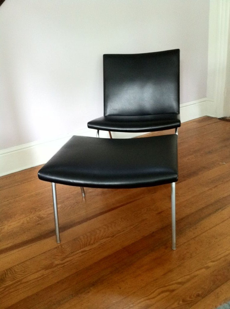 Danish Hans Wegner Airport Lounge Chair, CH-401 with Matching Footrest