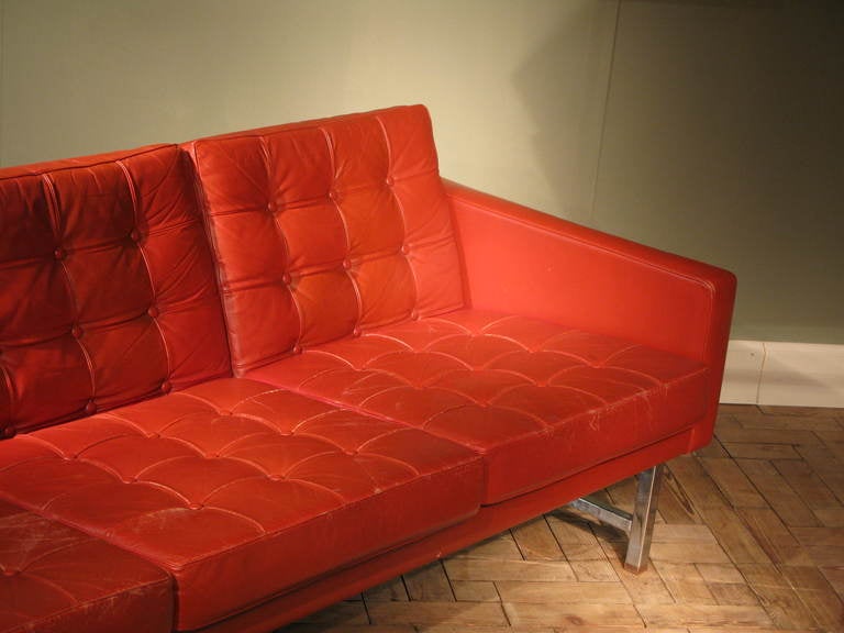 Very Comfortable and Stylish 1970s Leather Sofa In Good Condition In Gloucestershire, GB