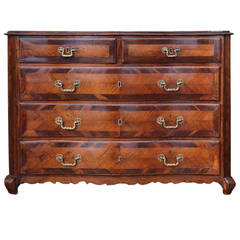 Spanish 18th Century Serpentine Walnut Commode Spanish 18th Century Serpentine Walnut Commode