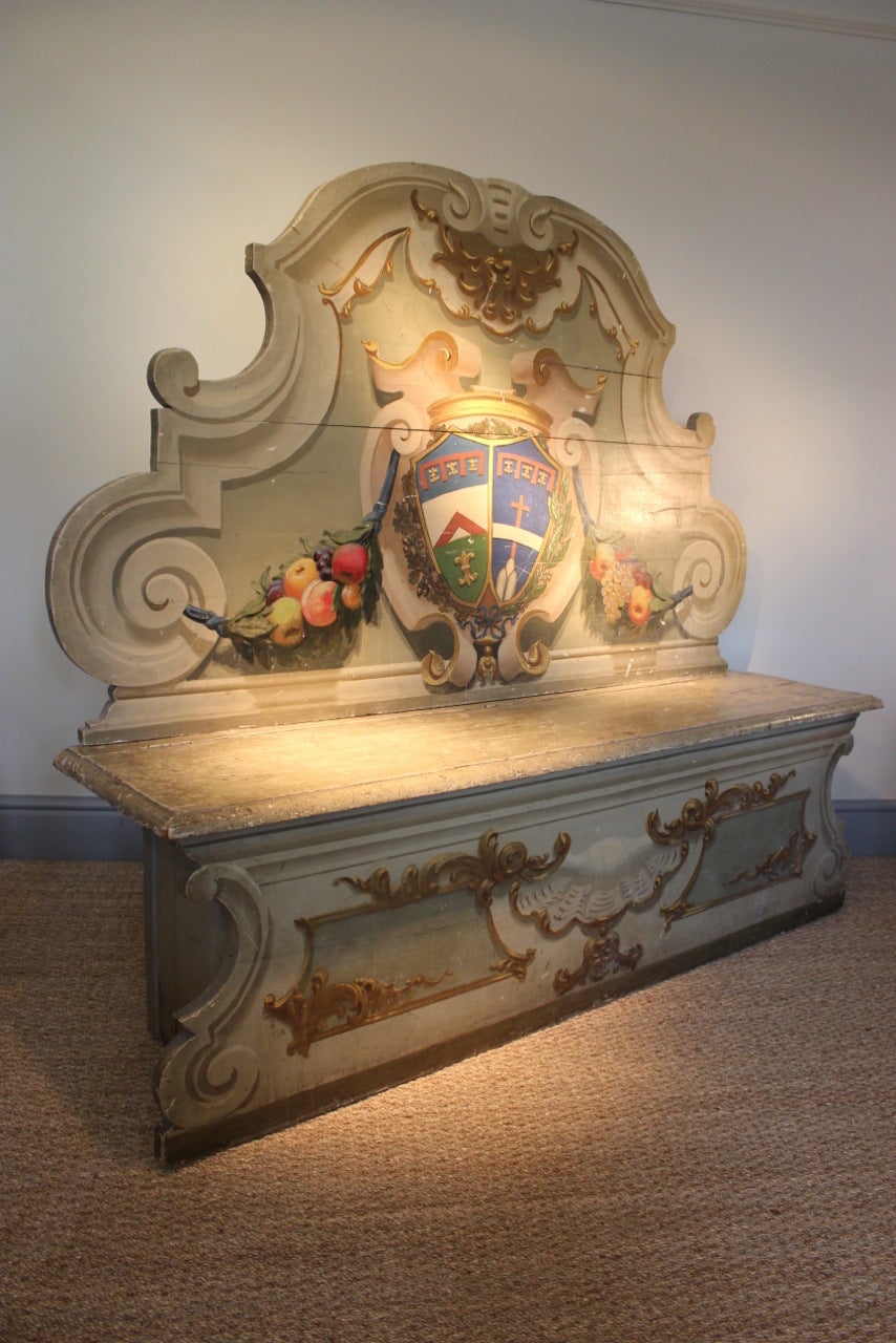 19th Century Painted Italian Hall Bench In Good Condition In Gloucestershire, GB