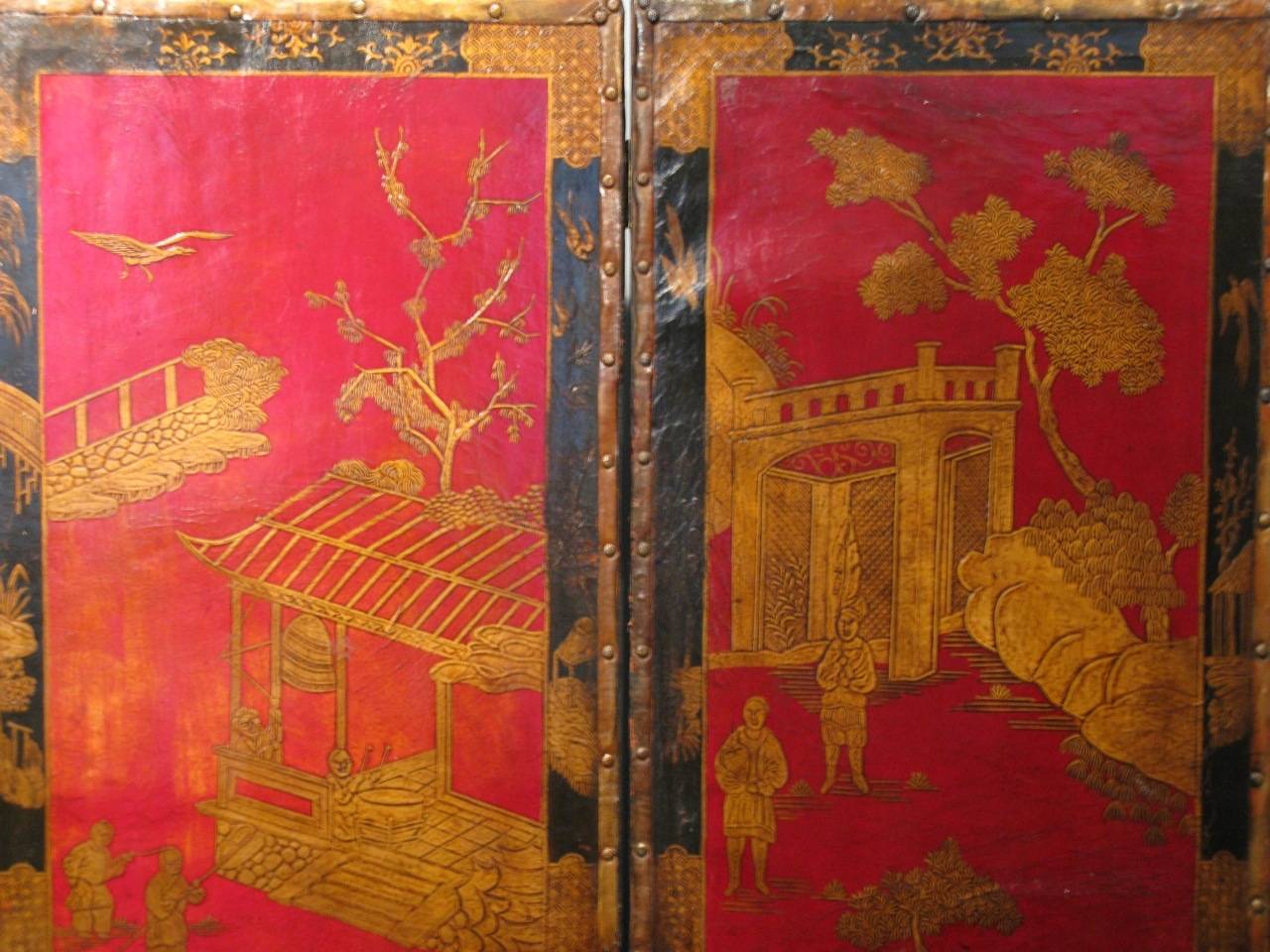 Early 19th Century Leather Folding Screen In Good Condition In Gloucestershire, GB
