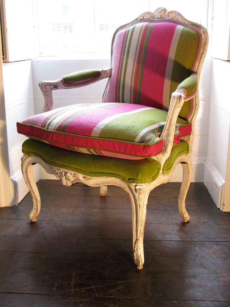Good pair of Early 20th Cent French Painted Fauteuils in the Louis XVI ...