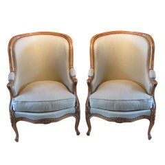 Antique A pair of French Walnut tub chairs