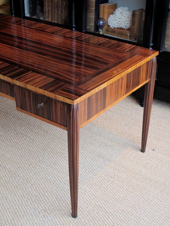 Macassar Ebony And Satinwood Art Deco Desk In Good Condition In Gloucestershire, GB