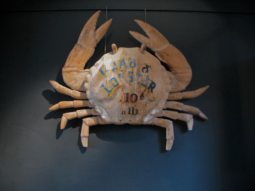 A Rare, Circa 1900 Carved Wood Advertising Crab In Good Condition In Gloucestershire, GB